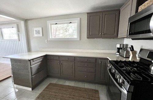 Lafayette Cabaña | Updated, 2 Bedroom Cottage, close to Boulder