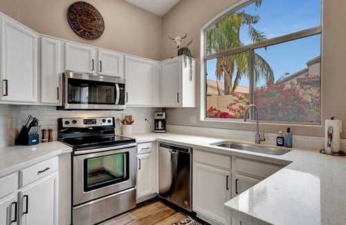 Paradise Valley Village Casa | Updated 3bdrm 1-Story N.PHX Home w/Garage! 5min to Mayo Clinic & Desert Ridge
