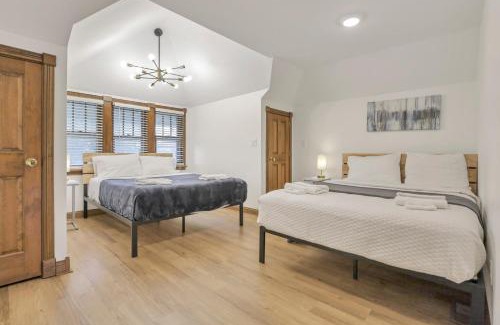 Merion Village Casa | Updated 4BD House Near German Village w Parking