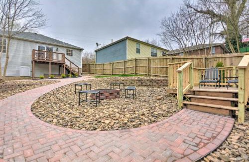 Downtown Casa | Updated and Modern House Less Than 1 Mi to Dtwn Bentonville!