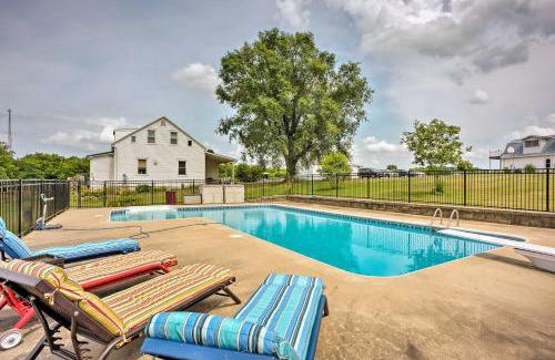 Berger Casa | Updated Berger Cottage with Pool, on a Private Farm!