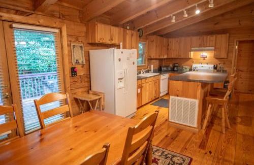 Fleetwood Casa | Updated Cabin with 2 primary suites, hot tub, spacious covered porch