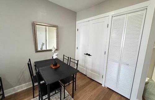 Northeast Apartamento | Updated Central 2BR APT near Downtown