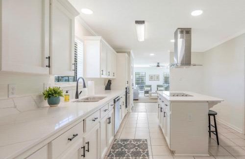 Lafayette Casa | Updated & centrally located 3 Bed
