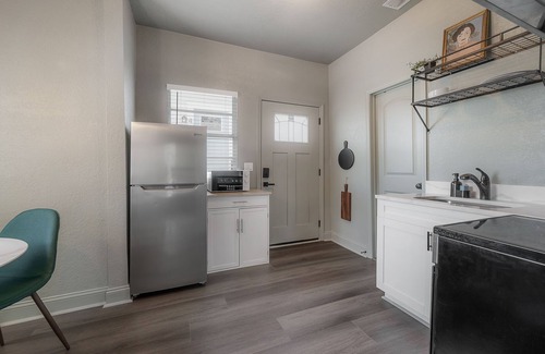 North Hyde Park Apartamento | Updated Condo in Heart of Tampa