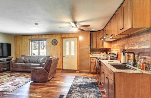 Conover Cabina | Updated Conover Cabin w/ Nearby Boating Access!