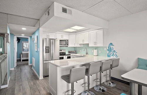 Ocean City Condominio | Updated, Direct Bay Front w/Bay Front Pool, 3 Blocks to Beach/Boardwalk