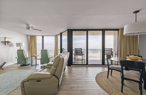Bethune Beach Condominio | Updated, Direct Oceanfront Getaway in Chadham by the Sea! Amazing Amenities