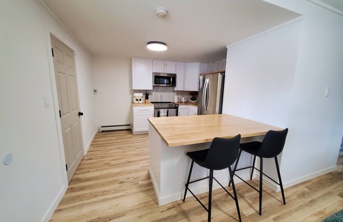 Douglas Apartamento | Updated Douglas Apartment, Close to Sandy Beach