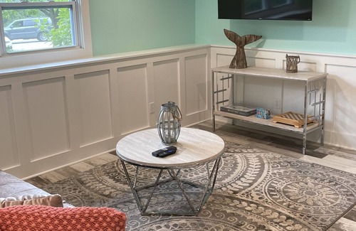 Haversham Casa | Updated family house in a quaint neighborhood (peloton)