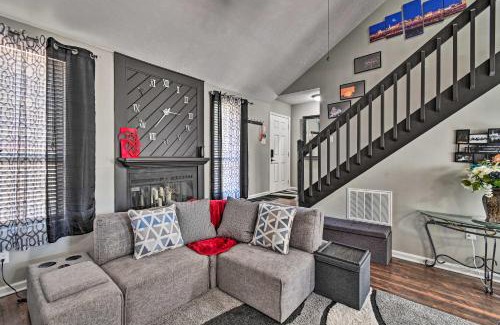 Westover Casa | Updated Fayetville Townhome-Away-From-Home with Yard