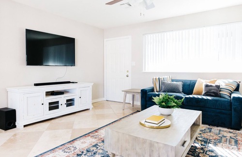 Cox Heights Casa | Hogar actualizado en Old Town Scottsdale con piscina