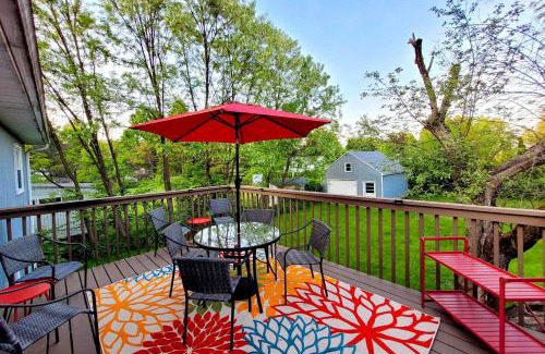 Saratoga Springs Casa | Updated Home in the Heart of Saratoga Springs