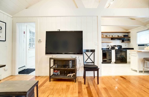 Hyannis Cabaña | Updated Hyannis Home < 2 Mi to Beach & Golf!