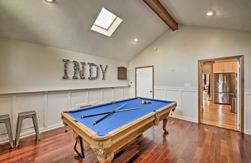 Babe Denny Cabaña | Updated Indianapolis Home, Walk to Lucas Oil!