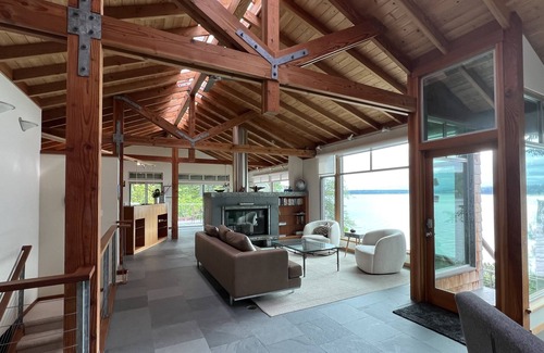 Rollingbay Casa | Bainbridge Island Beach House - Agate Pass Waterfront
