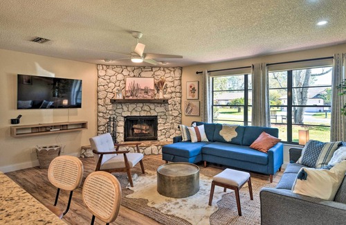 Indian Trails Casa | Updated Palm Coast Home, 6 Mi to Beach!