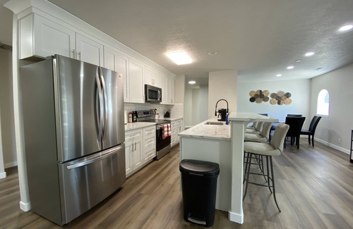 Moran Prairie Casa | 🔥Updated Rancher near 🛍 shopping & restaurants 🍽 🐾