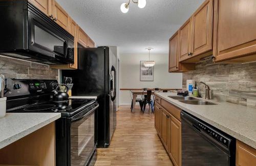 Great Valley Casa | Updated Ski In Ski Out Condo Holiday Valley