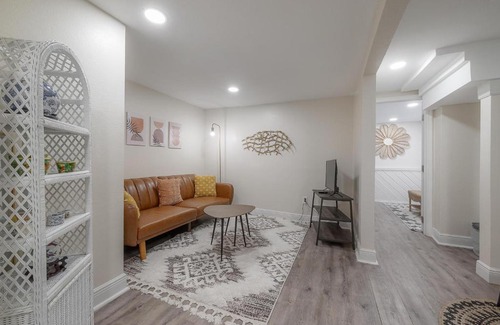 St. Petersburg - Clearwater Apartamento | Updated St Pete Apartment at The Urban Standard 1