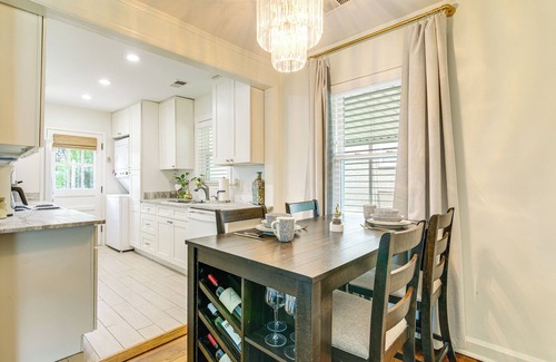 East Memphis Casa | Updated Suburban Retreat: 8 Mi to Dtwn Memphis!