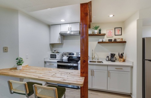 Central Tacoma Casa | Updated Tacoma Home w/ Fire Pit!