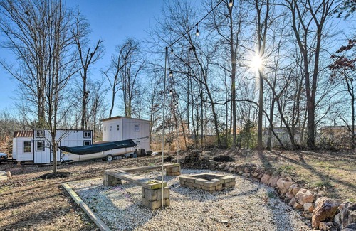 Taylors Casa | Updated Taylors Home ~ 10 Mi to Greenville!