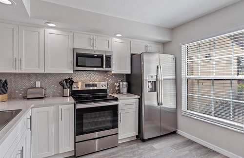 The Meadows Condominio | Updated, The Meadows, 1st Floor, Golf, Pool & Clubhouse
