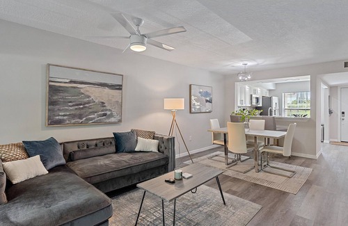 The Meadows Condominio | Updated, The Meadows, 1st Floor, Golf, Pool & Clubhouse