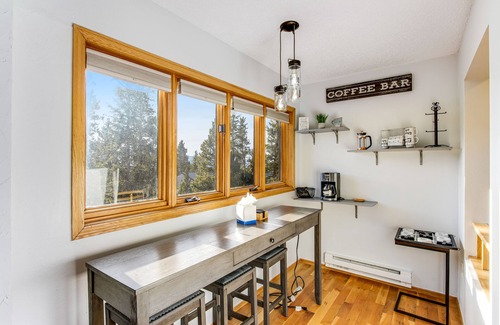 Baldy Mountain Casa | Updated Three-Story Home with Fast WiFi, Fireplace, & Ski Resort Views
