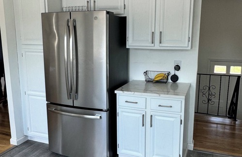 Deer Park Casa | Updated Zen Apartment w backyard retreat