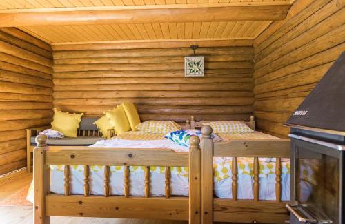 Ahtari Chalet De Esquí | Upea hiekkaranta mökki