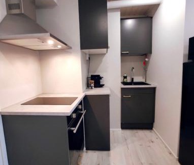 Vaasa Apartamento | Upea moderni pieni yksiö rauhallisella sijainnilla - itsepalvelukirjautuminen - SELF CHECK-IN