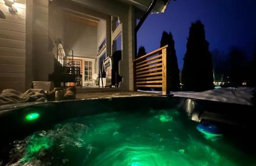 Kvevlax Apartamento | Upea villa lähellä rantaa poreallas & SUP-laudat