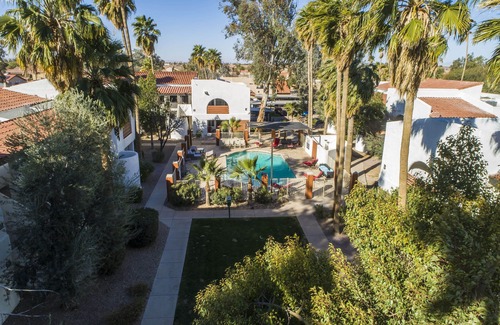Casa Grande Condominio | Upgraded 2bd Modern Casa Grande apartment