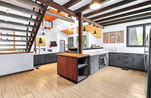 Dripping Springs Casa | Uplift House I 3/3, Stars, Sauna