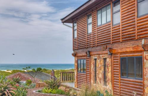 Cape Saint Francis Casa | Upmarket, Spacious and Stunning Sea Views