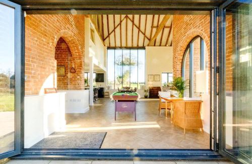 Woodbridge Casa | Upper Barn - a large family house by Aldeburgh Coastal Cottages