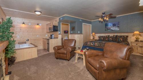 Ruidoso Chalet De Esquí | Upper Canyon Inn & Cabins