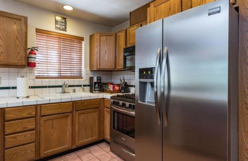 Yosemite West Casa | Upper Cascades