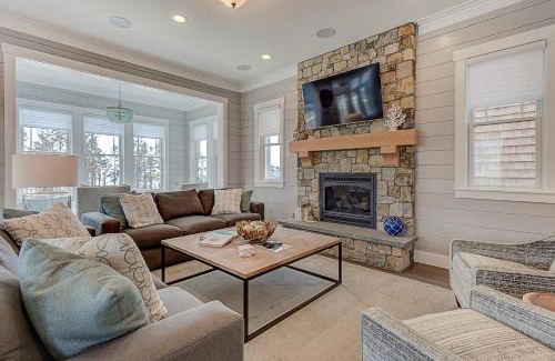 Seabrook Casa | Upper Left Coast by Seabrook Hospitality