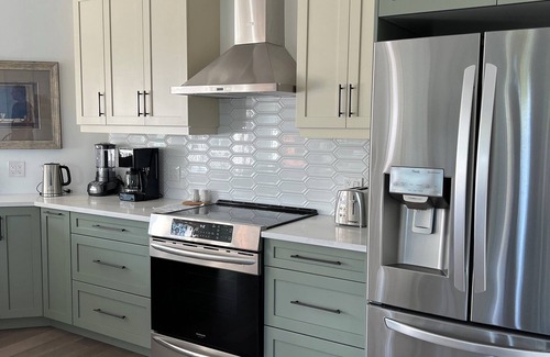 Little Pond Apartamento | Upper level end unit