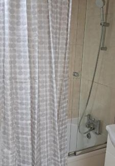 Tooting Casa | Upper Tooting Road