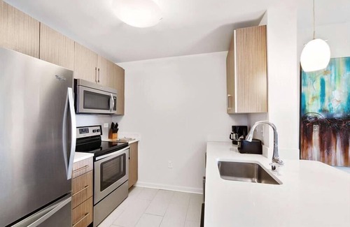Hudson Exchange Apartamento | Upscale 1BR | Perfect for Travelling Nurses | Near Hospital