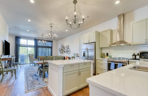 Tobin Hill Casa | Upscale 4BR Pearl Town Home | 4 Bed, 3 Bath