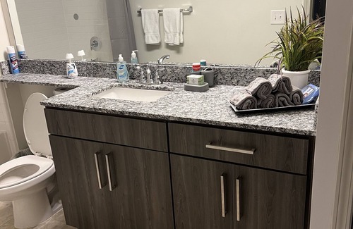 Duluth Apartamento | Upscale Apartment w/ Pool, Near Restaurants, Hospital, Malls, Interstate & Arena