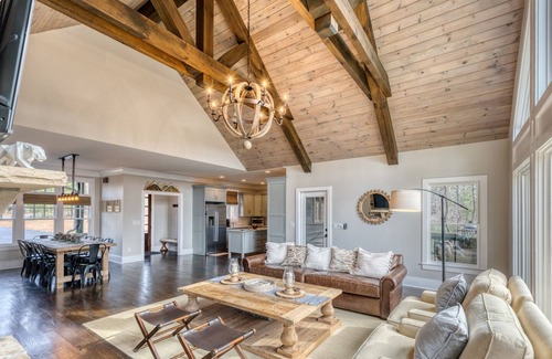 Tate Casa | Upscale Big Canoe w/ Mountain View & hot tub. close to Wildcat amenities