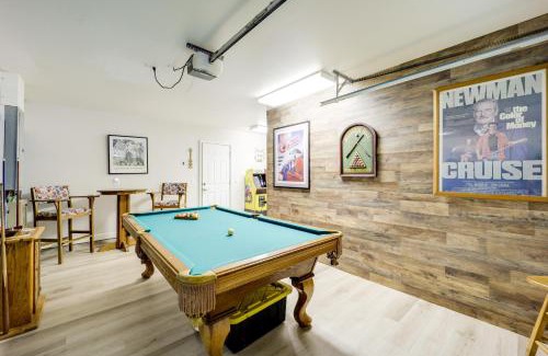 Newland Casa | Upscale Blue Ridge Mtns Escape Great for Groups!