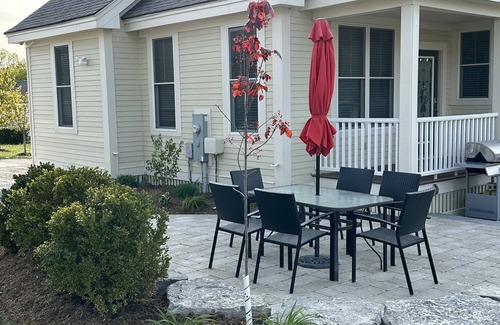 Cherry Valley Cabaña | Upscale Cottage - Sandbanks/Prince Edward County