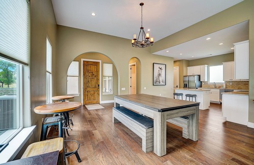 Horseshoe Bay West Casa | Upscale country getaway with private hot tub, game room, & beautiful views